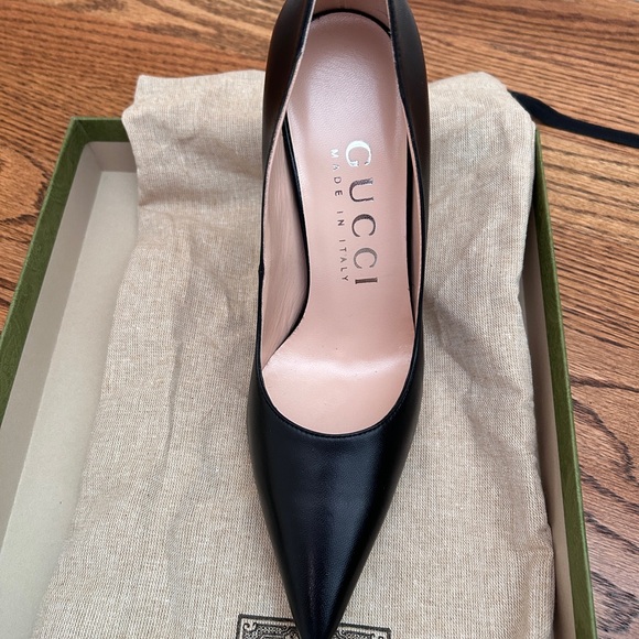 Gucci Pumps! - Picture 11 of 16